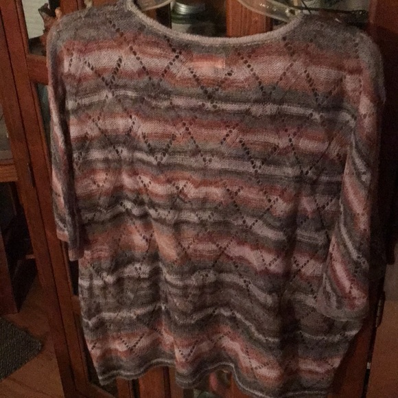 World Market Soft Lightweight Pullover Sweater, One Size For All - Picture 3 of 4